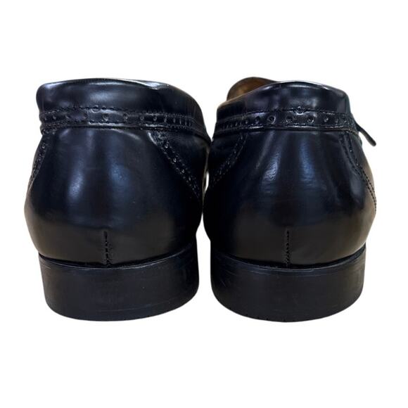 Bass Loafers Mens 12M Black Leather Buckle Strap, Kiltie Casual Slip On Shoes - Picture 3 of 5